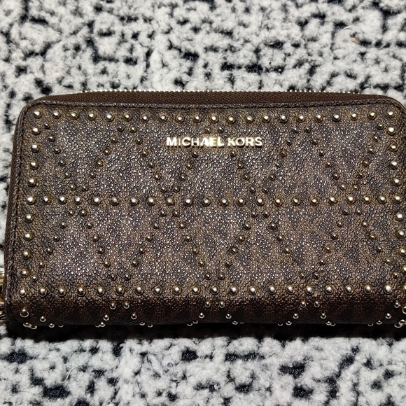 Michael Kors wallet - Picture 2 of 9
